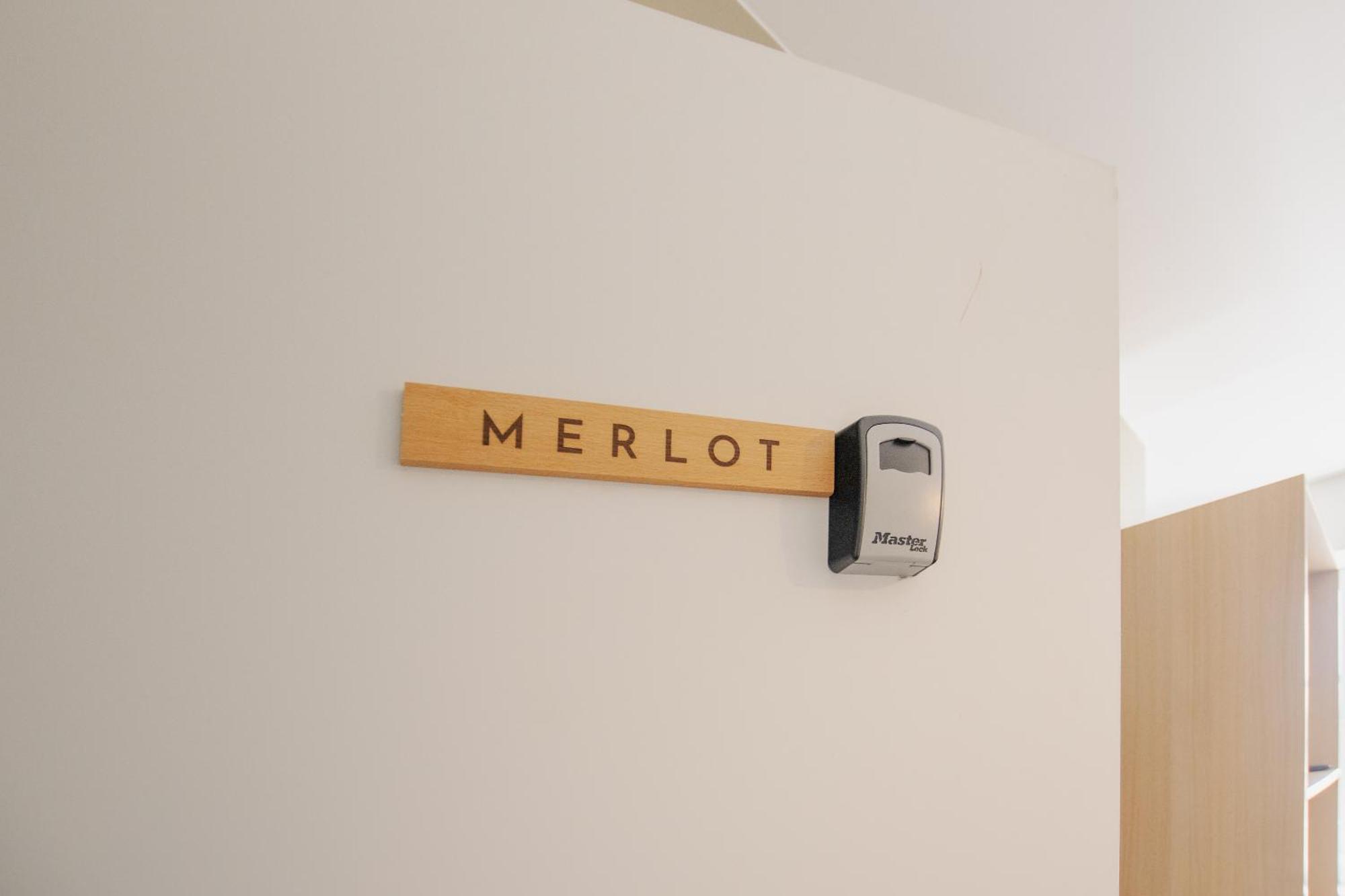 Merlot Apartment *